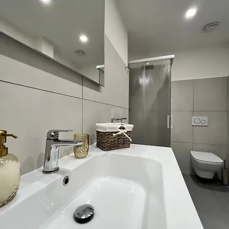 Διαμέρισμα Dalia E Aster - Free Parking In The Historic Center Of - Langhe *