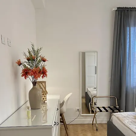 Dalia E Aster - Free Parking In The Historic Center Of - Langhe