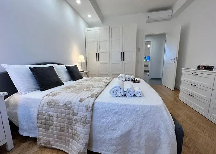 Dalia E Aster - Free Parking In The Historic Center Of - Langhe Lejlighed Alba (Piedmont)