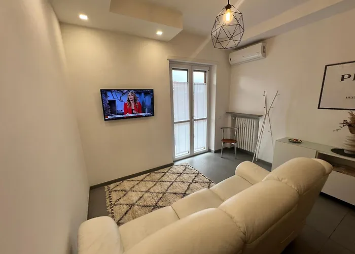 Dalia E Aster - Free Parking In The Historic Center Of - Langhe *